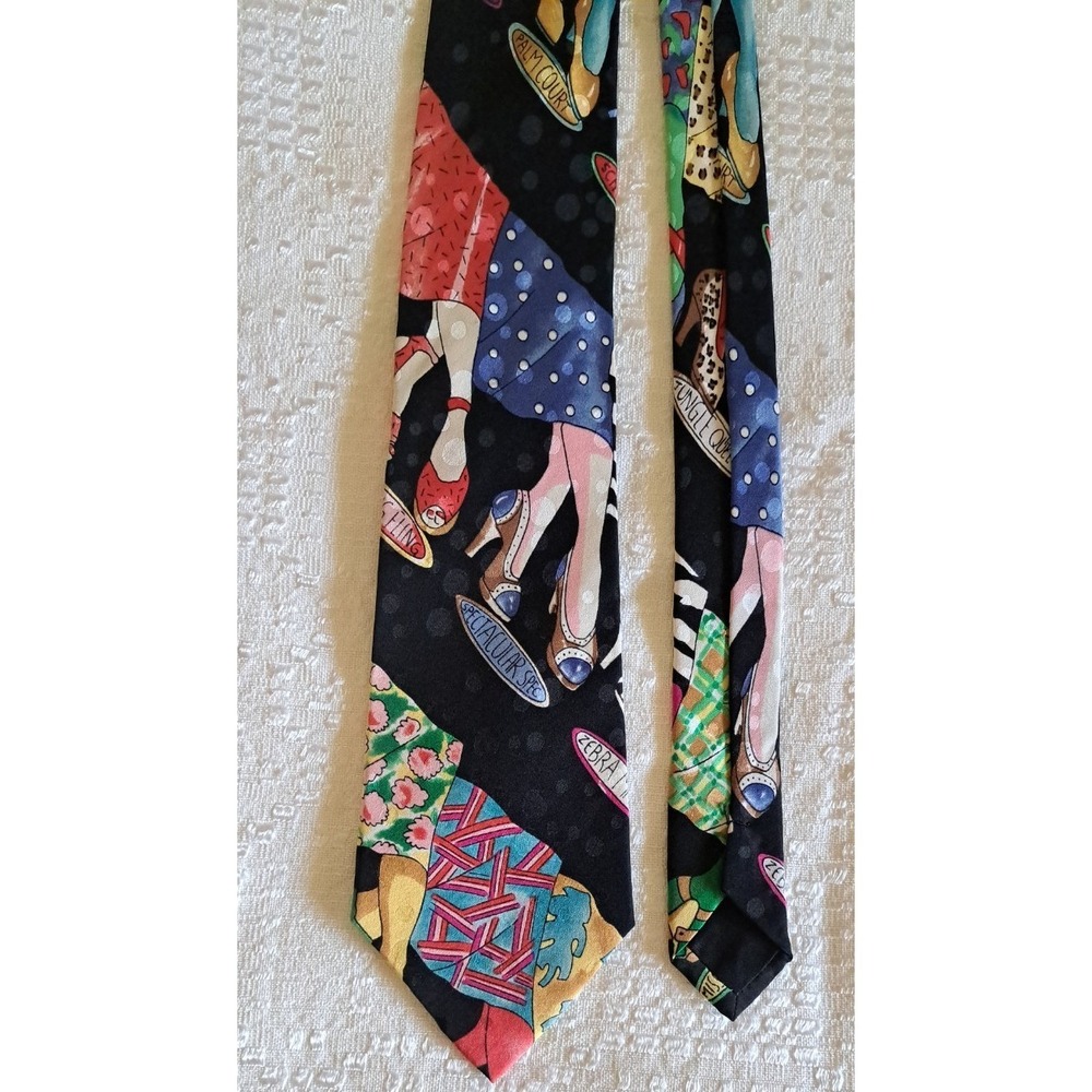Nicole Miller Men's Silk Necktie Tie Made In Korea